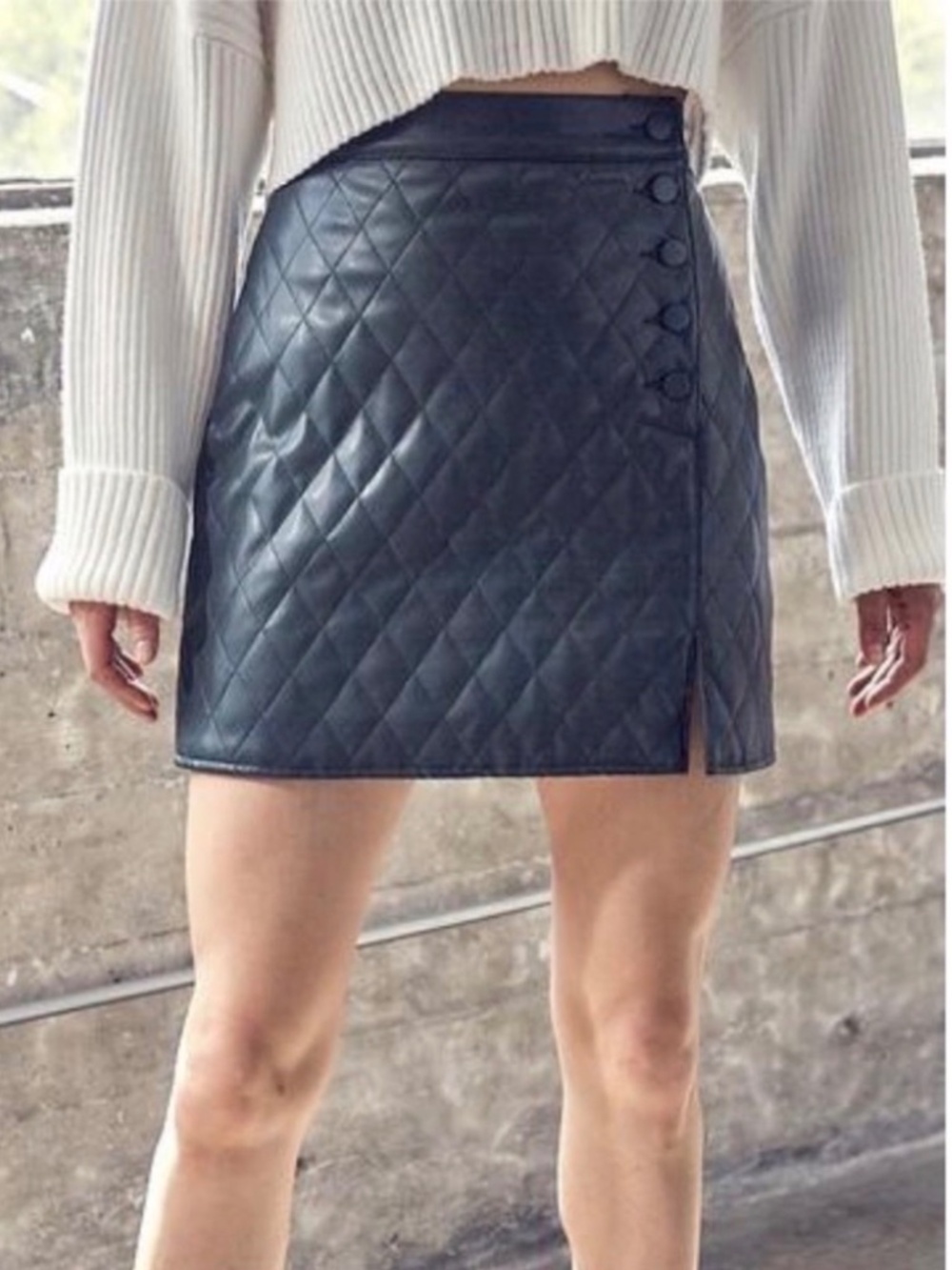 💐NWT💐 Zara Faux Black Leather Quilted Mini Skirt - size XS